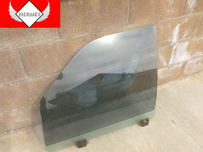 1998 Ford Expedition XLT - Door Window Glass, Front Left